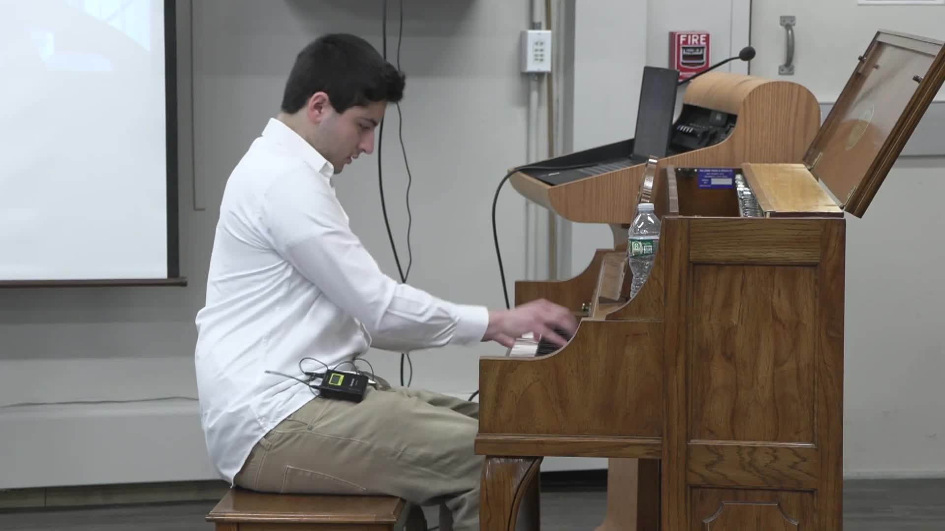 The Lee Library – Anime Piano Themes with Louis Russo